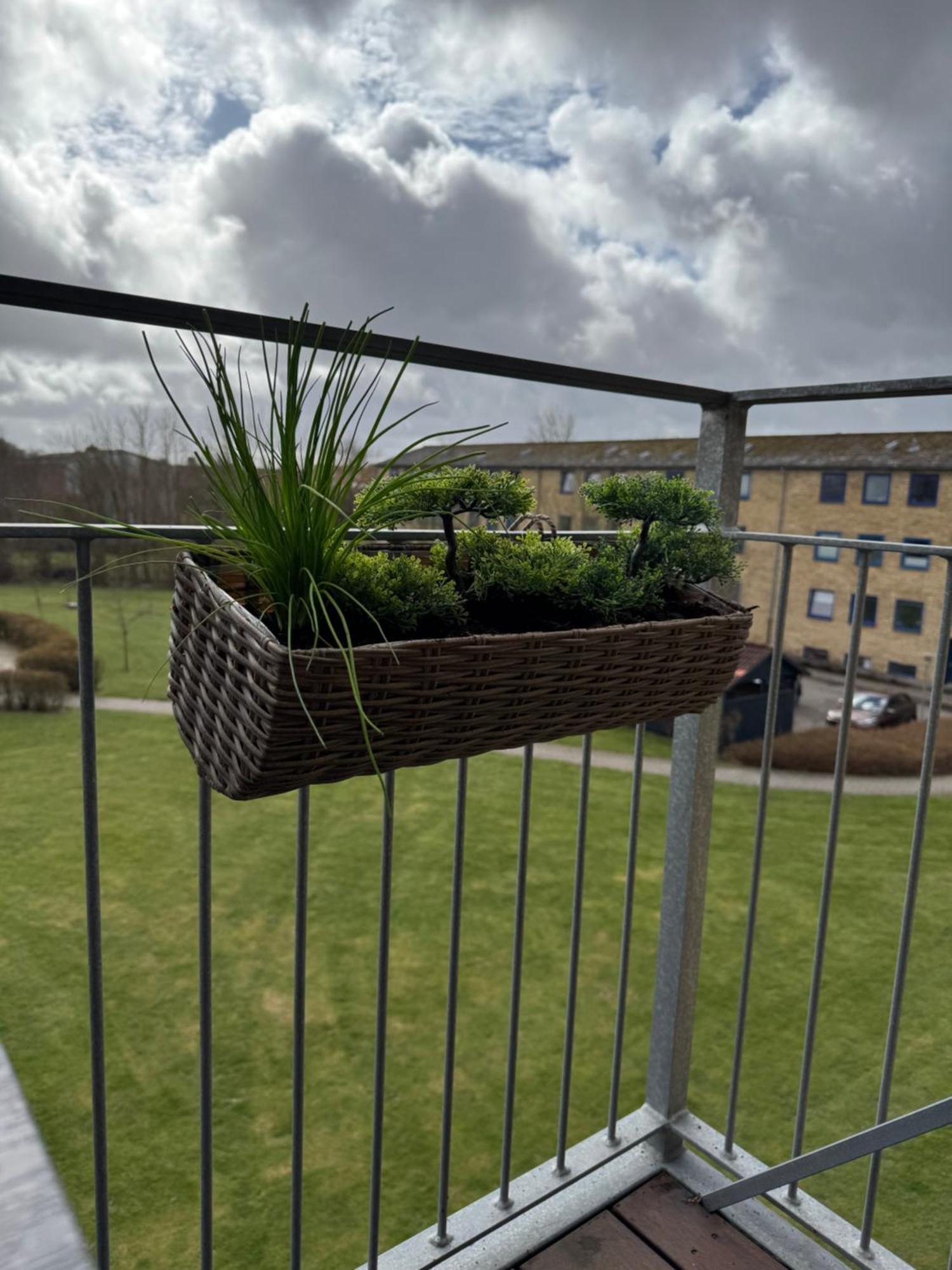 Stor Og Lys Lejlighed I Hjertet Af Holstebro Exterior foto